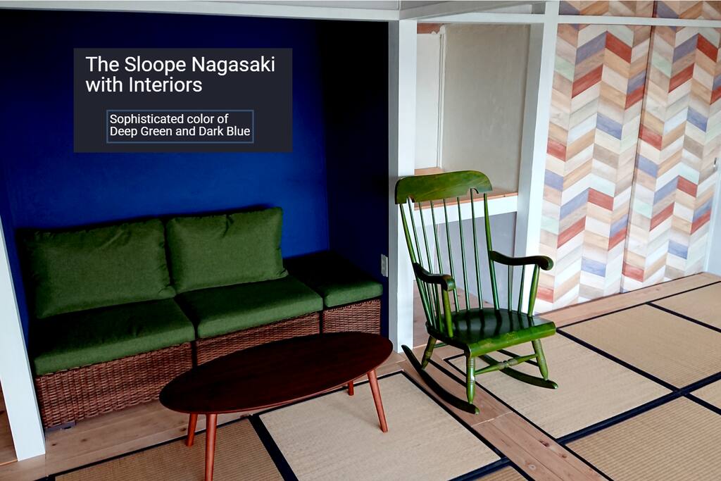 Sofa and many cushions has been prepared to get-together with friends.