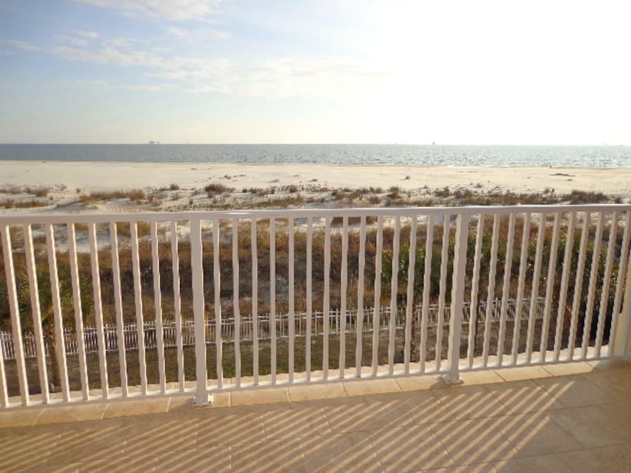 DI Beach Club 308-Balcony View