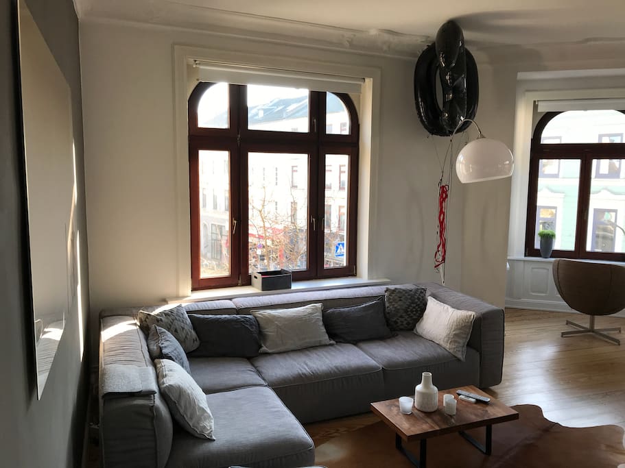 Wohn-/Esszimmer 1