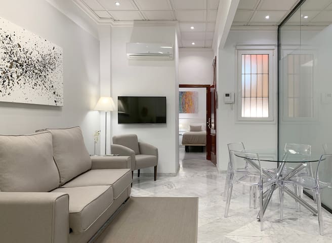 Apartamentos Campana managed Airbnb listing 1