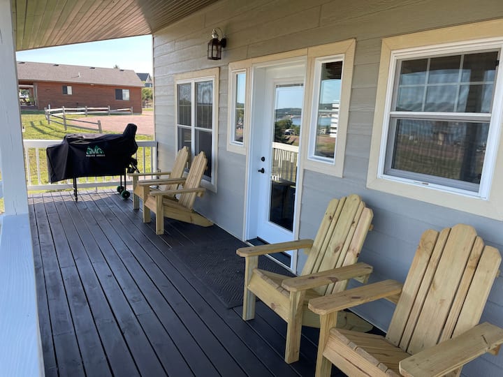 Entire House Overlooking the Missouri River Houses for Rent in