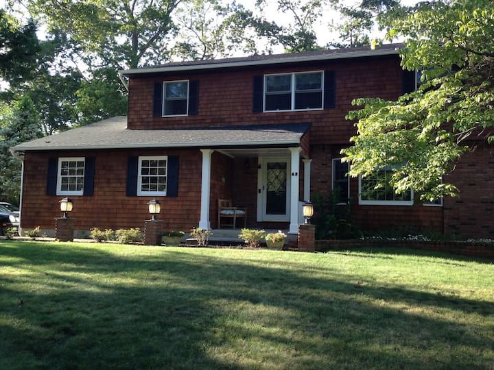 Lake Ronkonkoma Vacation Rentals & Homes New York, United States Airbnb