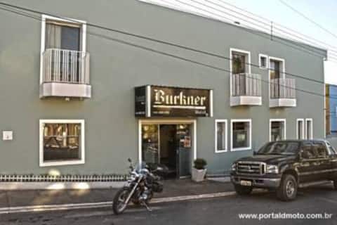 Burkner Hotel Tradição e Qualidade