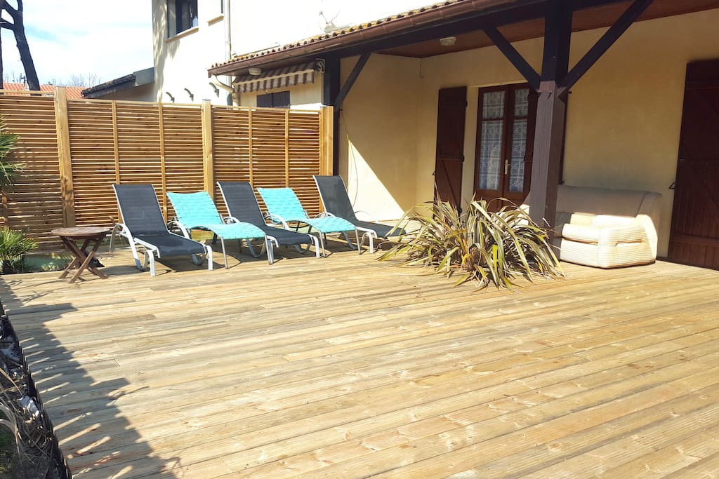 Terrasse de 60 m2 environ ;-) PLEIN SUD