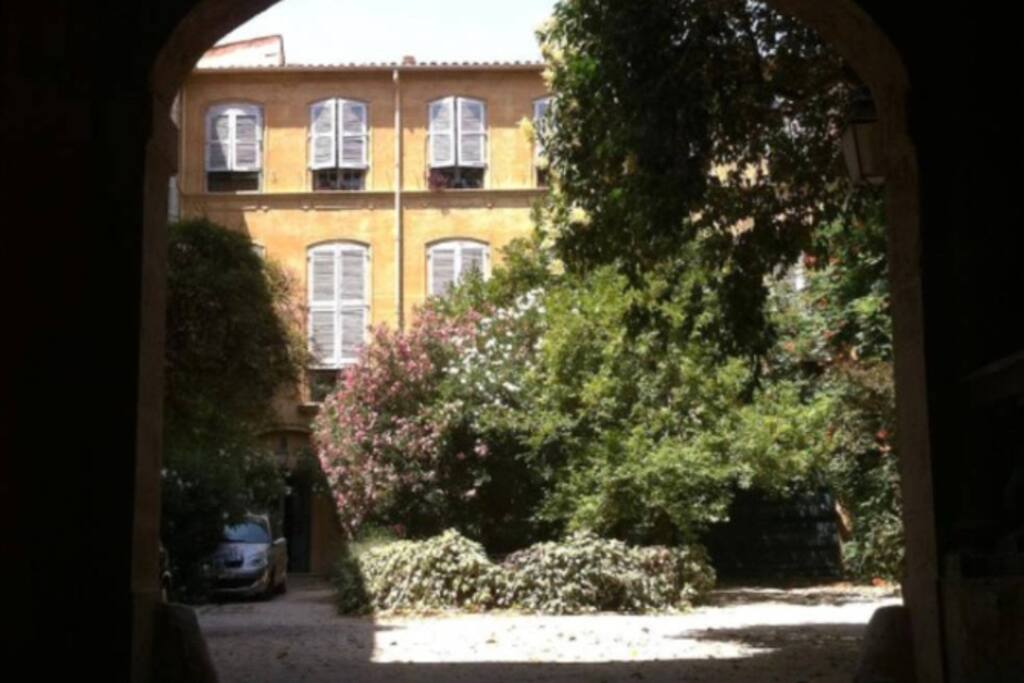 Jardin privé dans Hotel Particulier