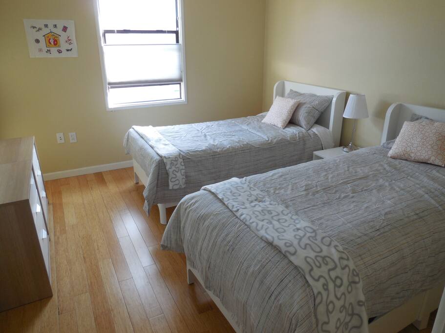 Second Bedroom now has one fullsize bed