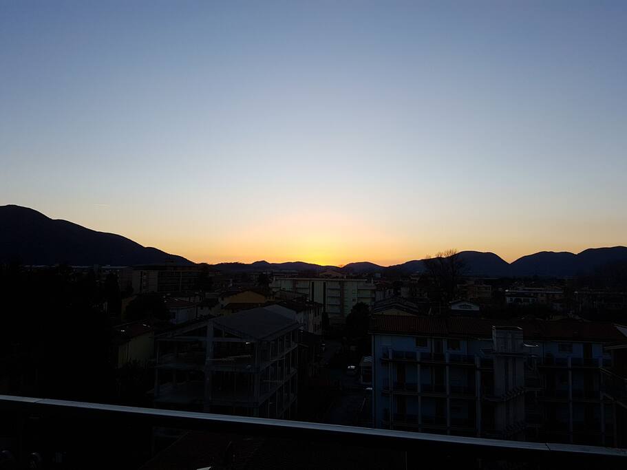tramonto visto dalla camera