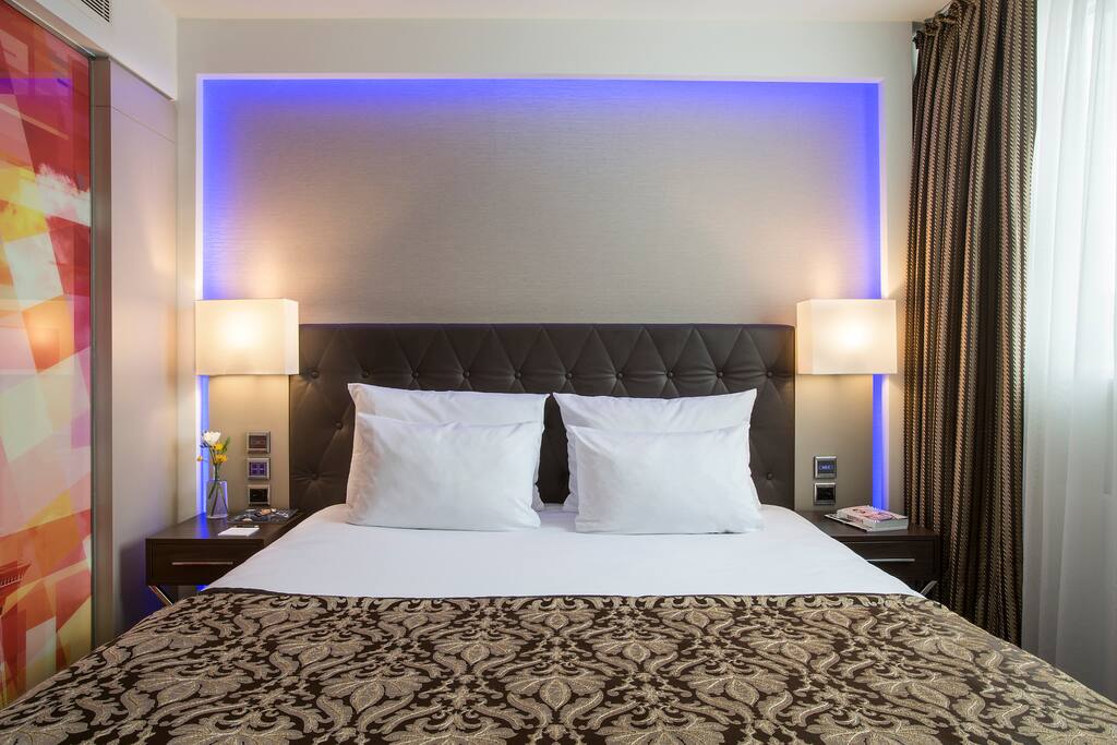 City Room