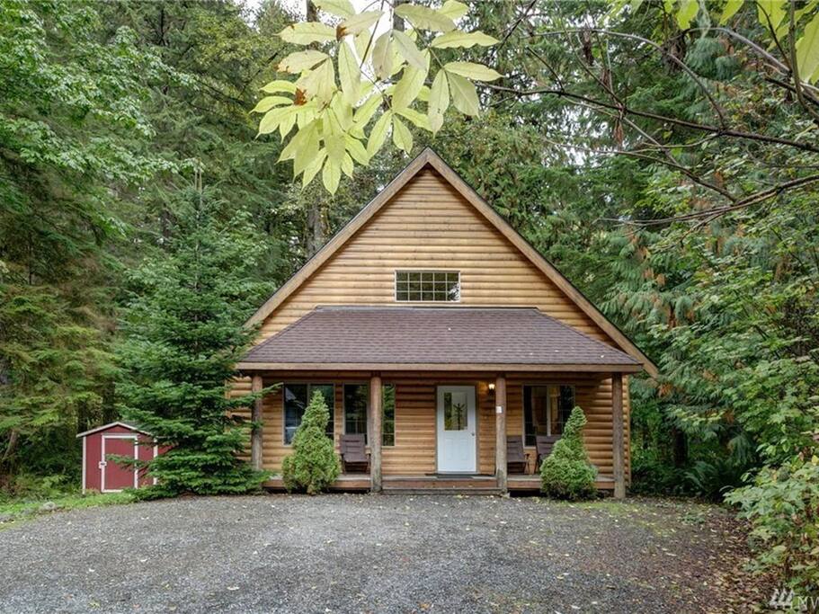 Mt Baker Shuksan Rim Cabin - a cozy cabin getaway - 데밍(Deming)의 통나무집에서 살아보기, 워싱턴, 미국
