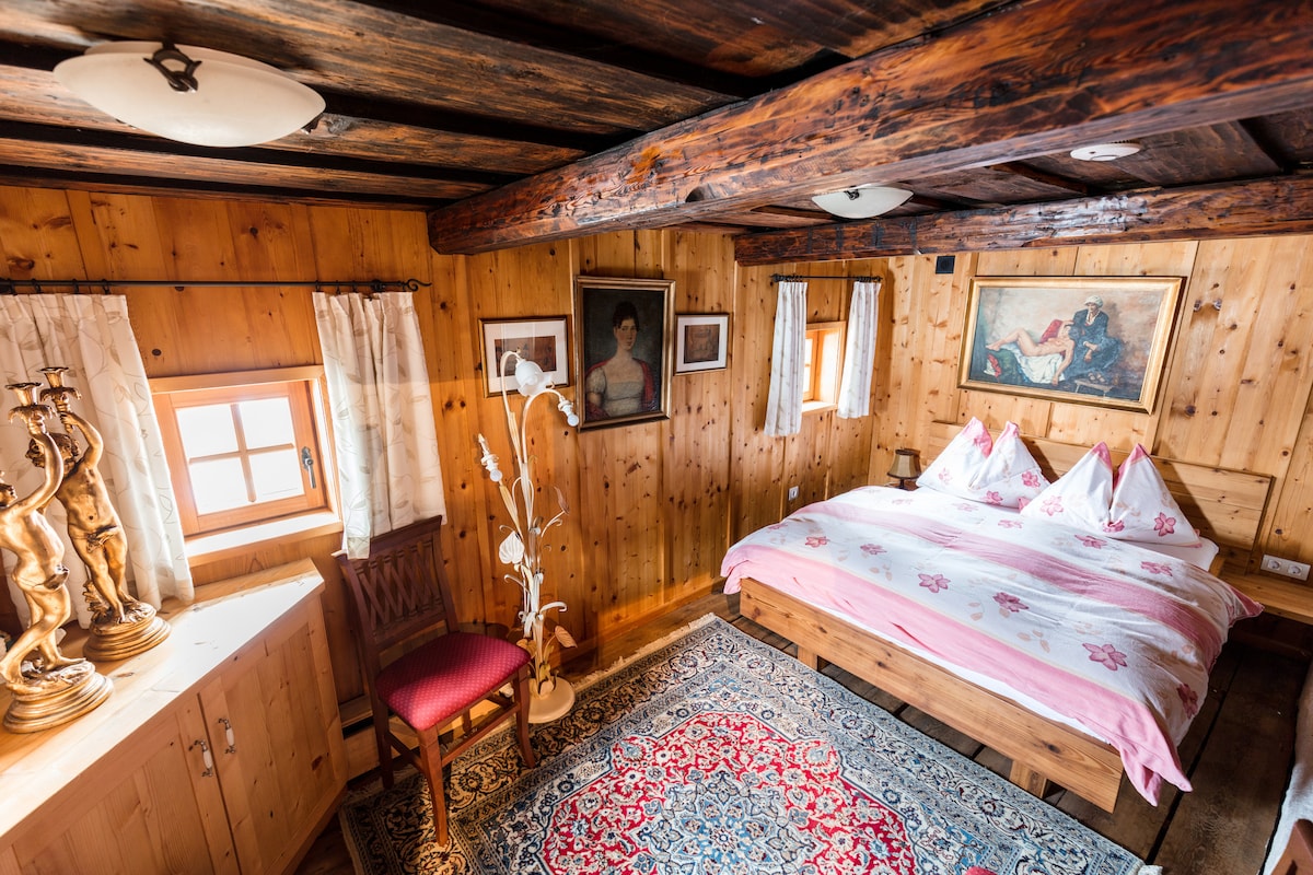 Spálňa Napoleonvilla 2