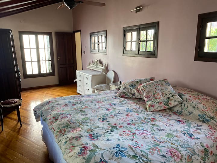 Квартира-студия 21 m² с отдельным входом в Beccar