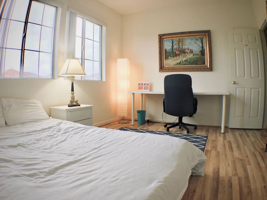 Room 2 (can fit 2 twin or 1 queen air mattress)