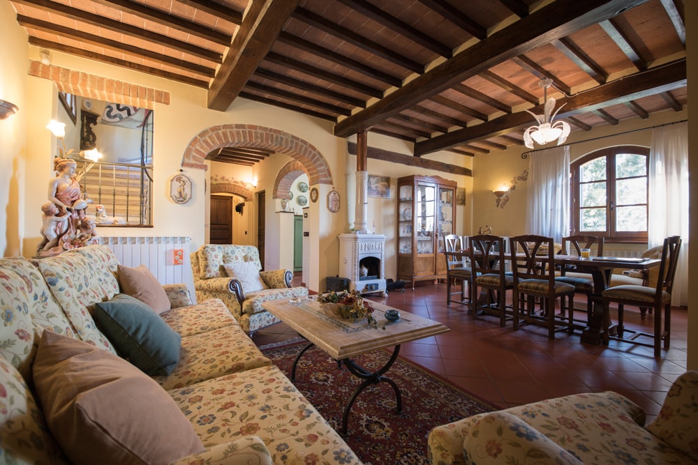 Airbnb con migliori performance: Panoramic Villa Sienese countryside a Asciano