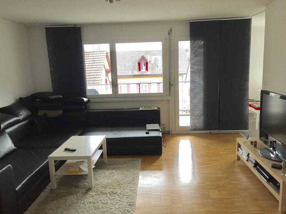 Apartment In Zurich Near Train Station Apartment In Zurich Near Train Station
