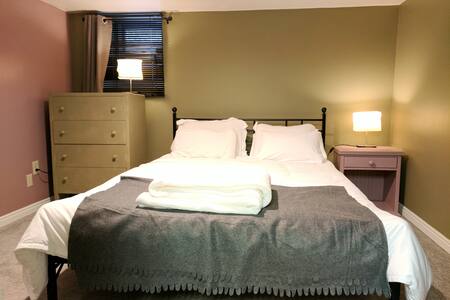 ★ Convenient, comfy, cozy ★ by Temple Square