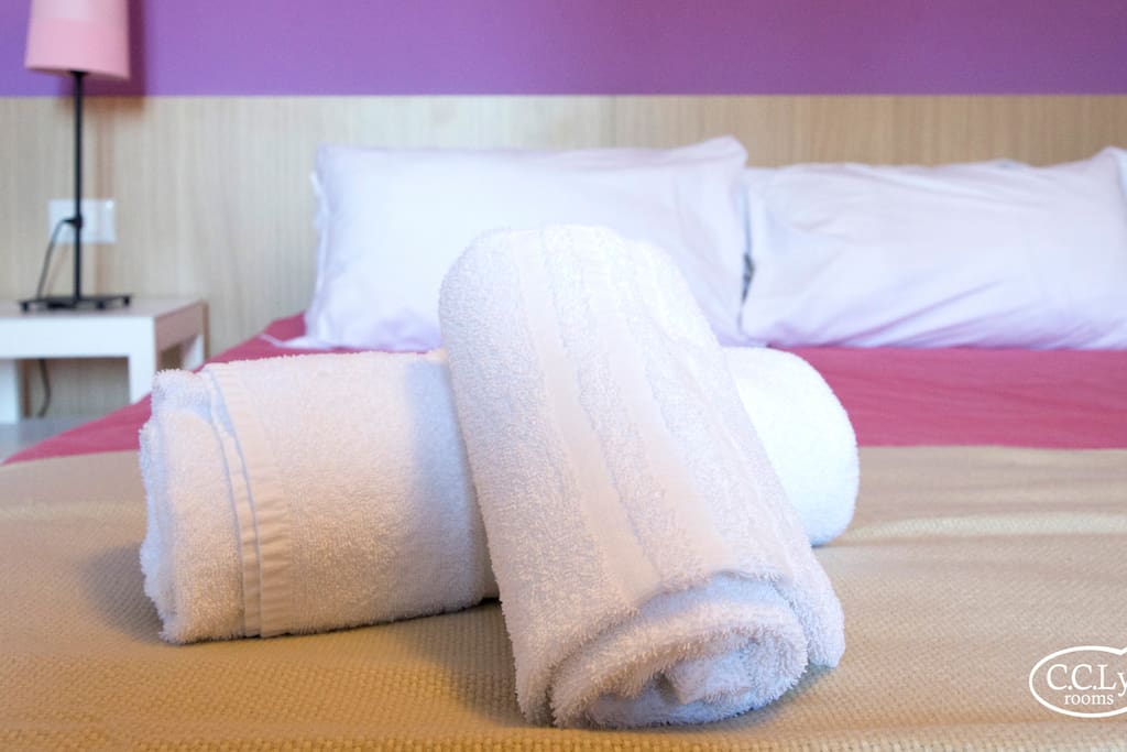 Double room with large bed. Camera Matrimoniale