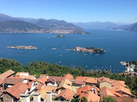 Una finestra 3 a Stresa sul Lago Maggiore :))