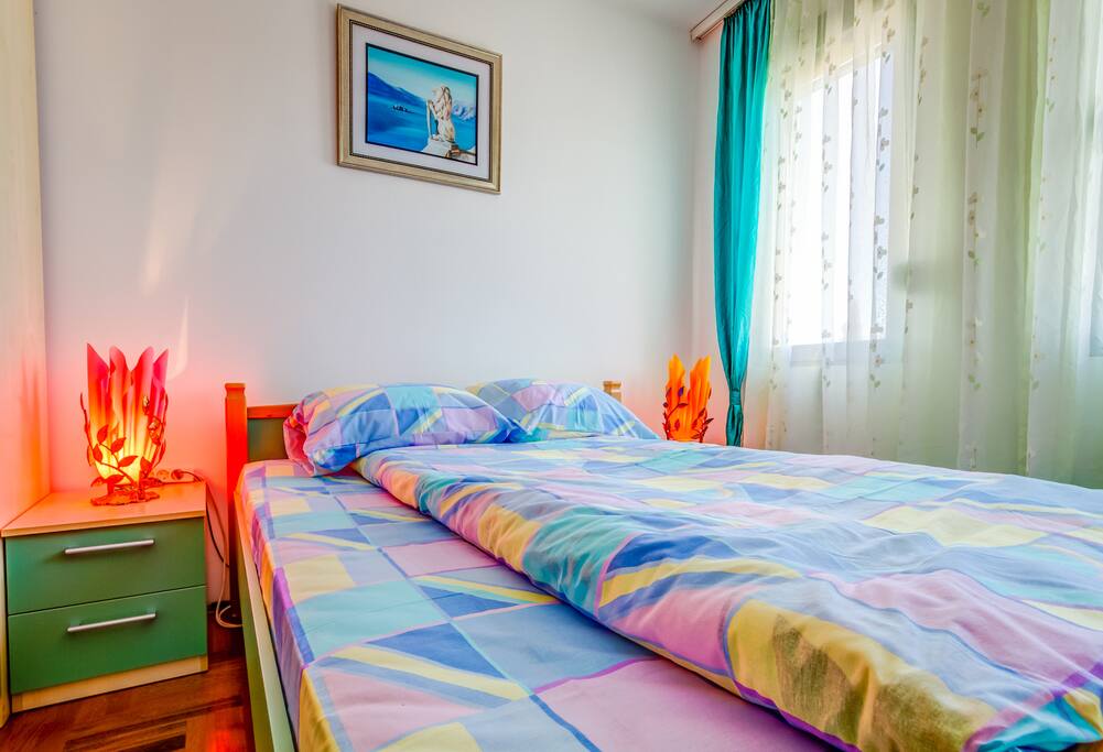 The cosy bedroom will provide you with a deep rest and easy mornings.