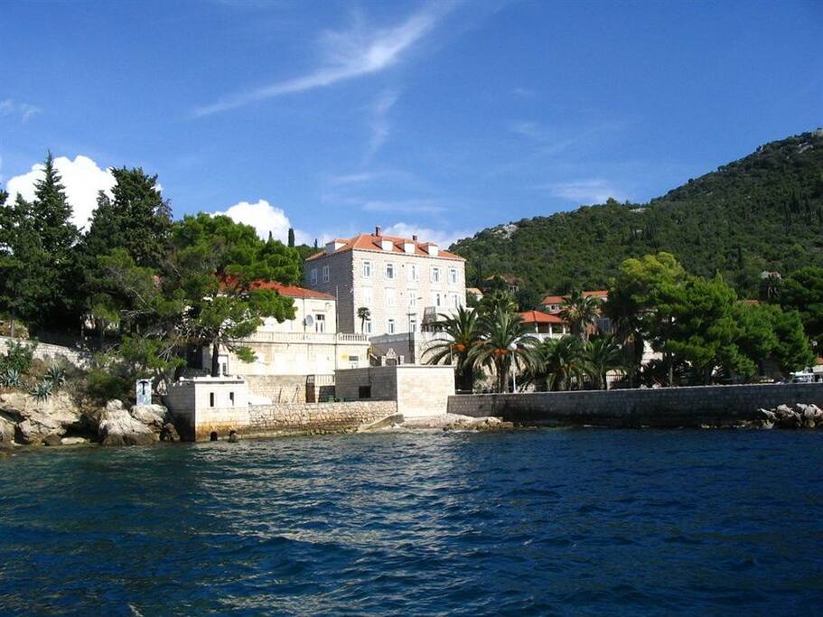 Hotel je od mora udaljen 20 m
