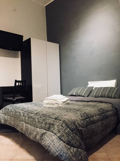 Monolocale con cucina e bagno privato