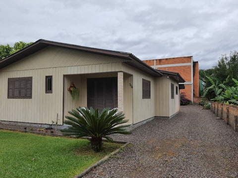 Anúncio popular: Aunt Lourdes' house em Praia Grande