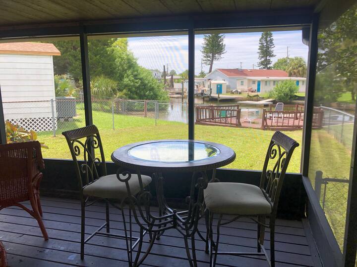 Albatross canal Houses for Rent in Hudson, Florida, United States