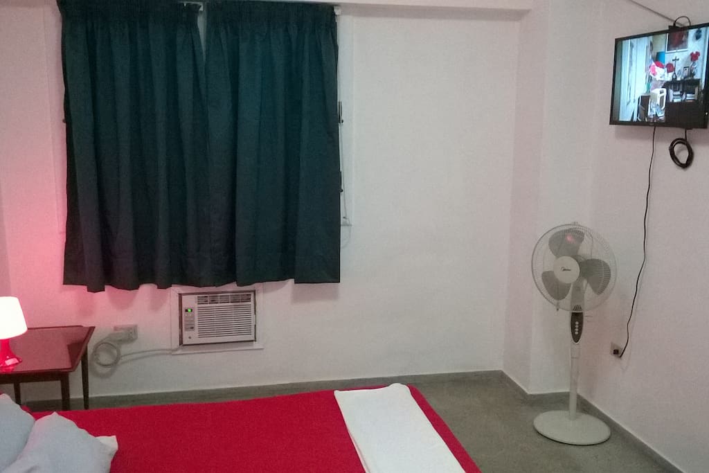 TV DORMITORIO