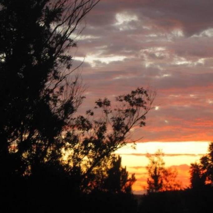 Atardecer. Todos los días es un paisaje diferente.