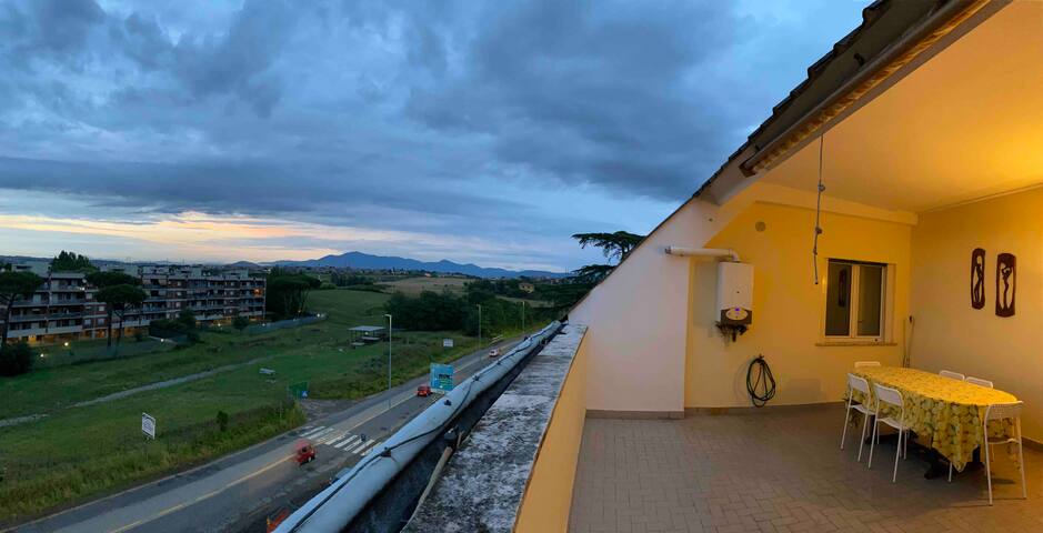 Elyteo House Attico in periferia Roma+ parcheggio gallery image 2