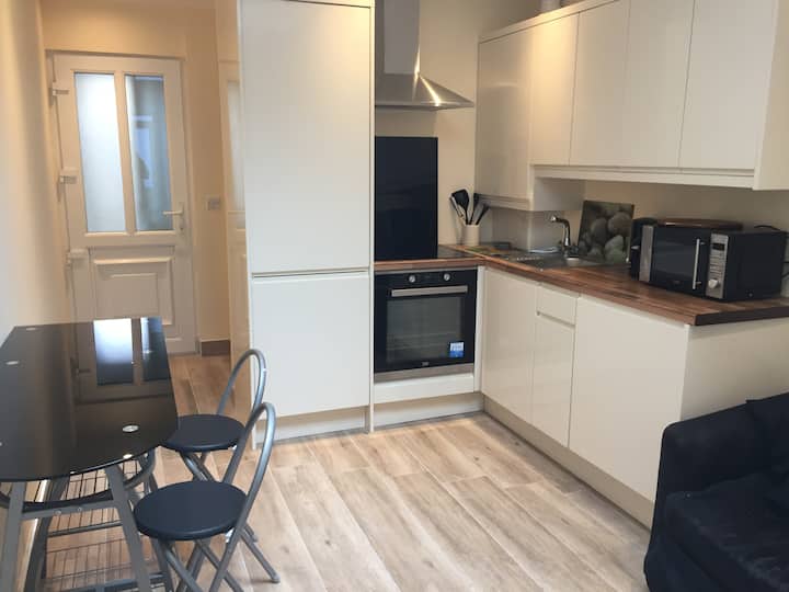 Newly Renovated Ground Floor Apartment Apartments for Rent in Cork