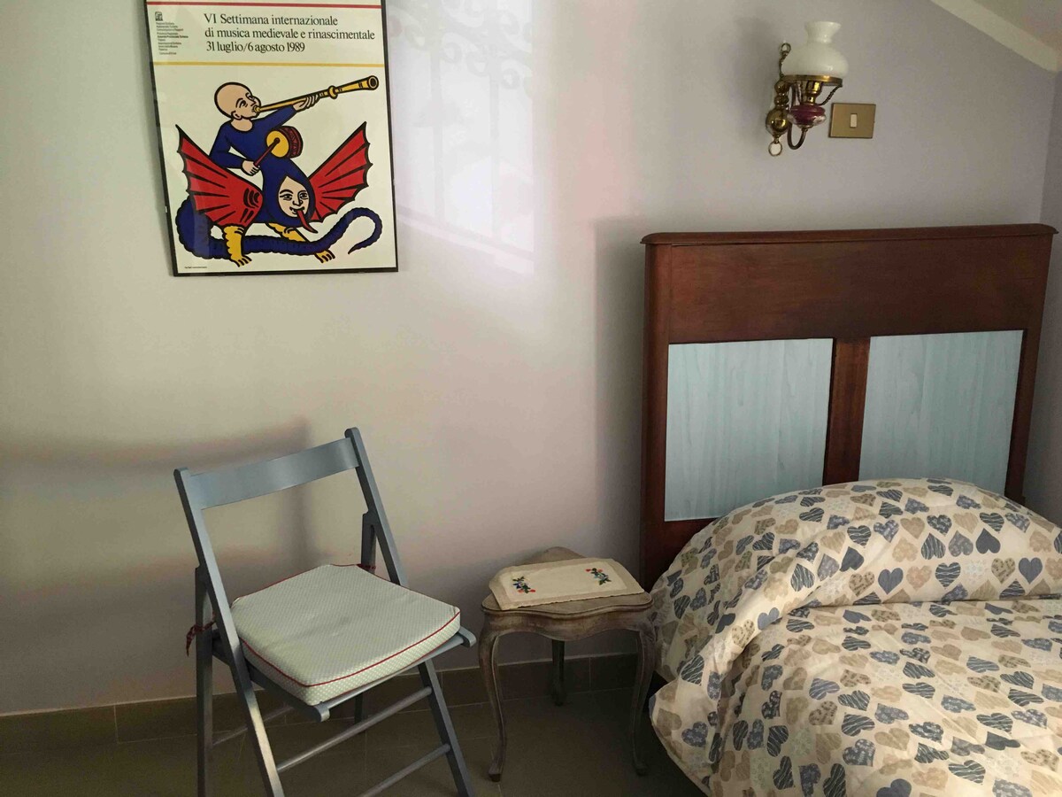 单人房
摄像头单人房