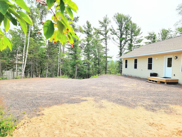 On Lake Superior near McLain Park, Hot Tub, more