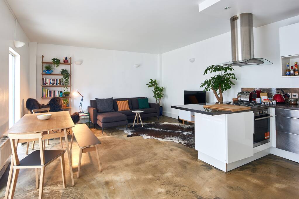 Bright spacious living area