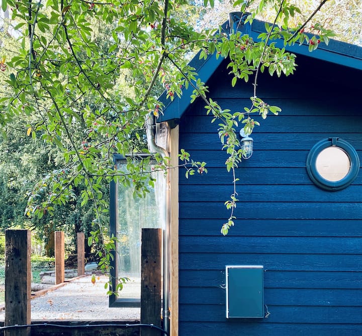 Upton upon Severn Holiday Rentals & Homes England, United Kingdom