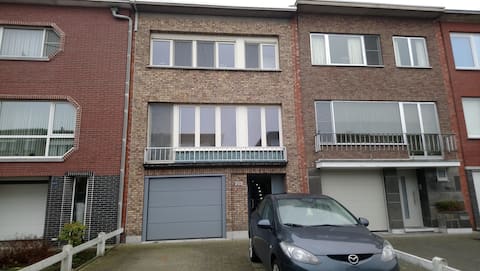 Entire house near De Schorre (Tomorrowland)