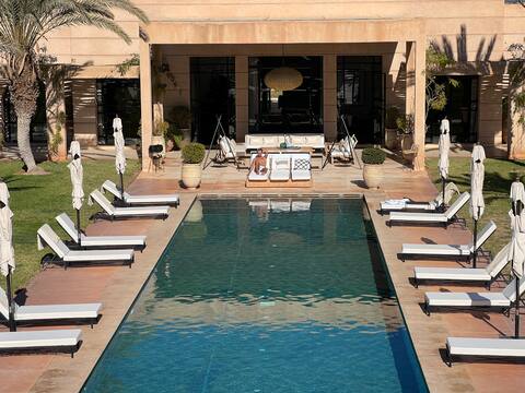 SO Le Palais… make the planet chic again!