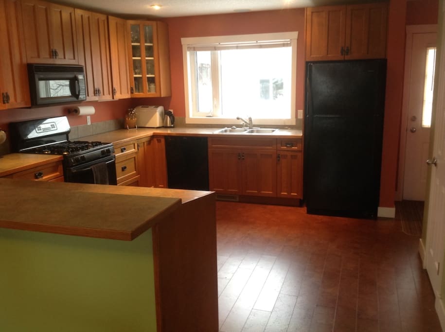 Large, well equipped kitchen.