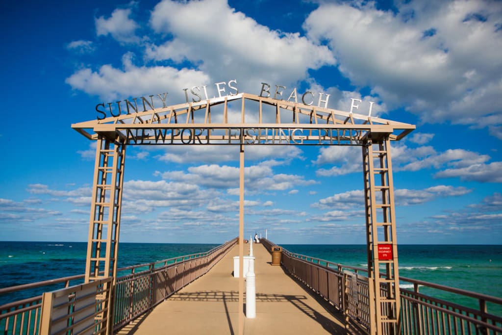 Fishing pier 5 minutes away
