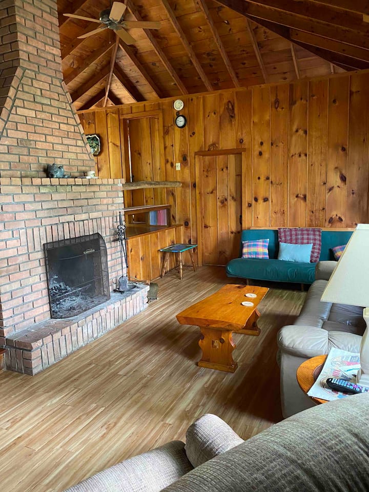 Huletts Landing Vacation Rentals Airbnb