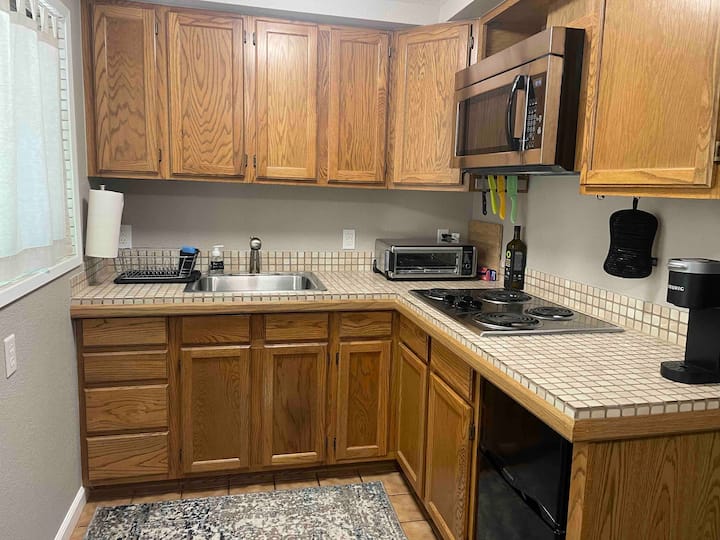 Private Cottage - Nevada