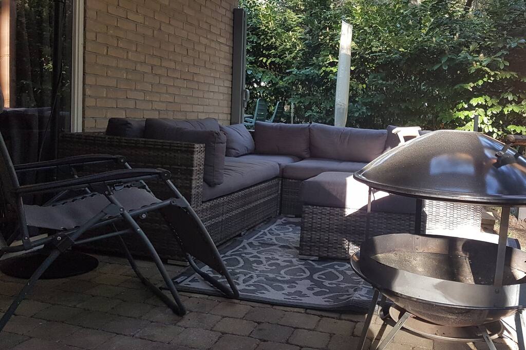 Heerlijke loungeset en vuurkorf
