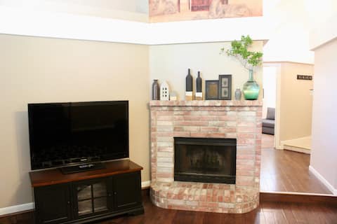 Top performing Airbnb: Remodeled - Near Downtown McKinney in Mc Kinney