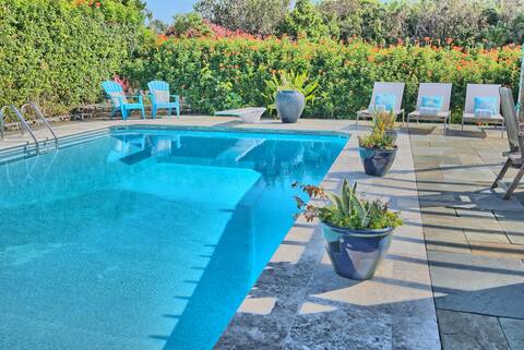 StunningModernApt★StepsToBeach&Ham★LrgPool★TwzyChg