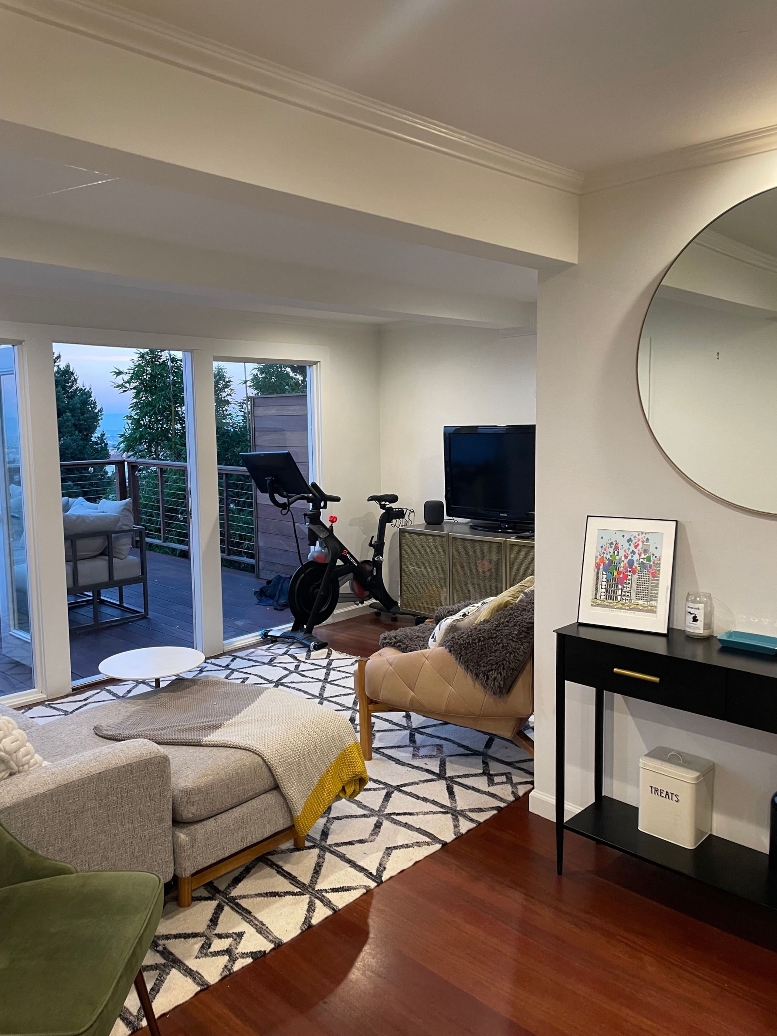 Home in San Francisco · ★4.87 · 1 bedroom · 1 bed · 1 bath - Image 3