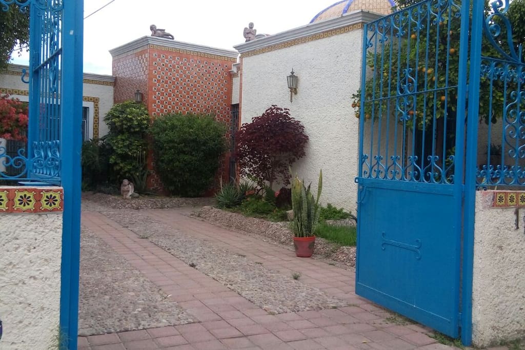 Entrada a la casa