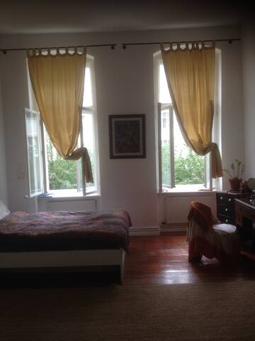 Stunning Bohemian Apartment in Kreuzberg
