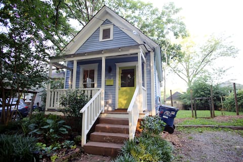 Popular Airbnb listing: Classy Shotgun — history overlooking the Beltline in Reynoldstown