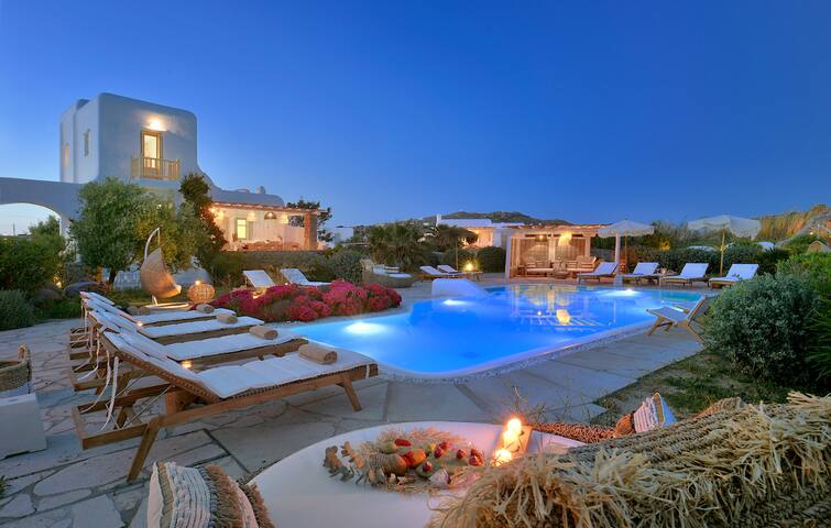 Cycladic Villa Lydia With Pool gallery image 5