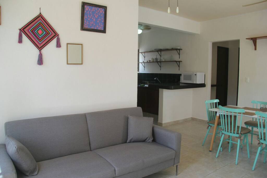 Acceso, sala/comedor