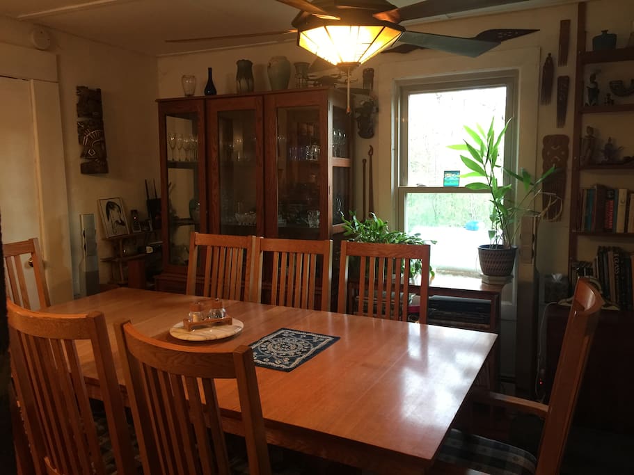 dining room table seats six and extends to seat ten
